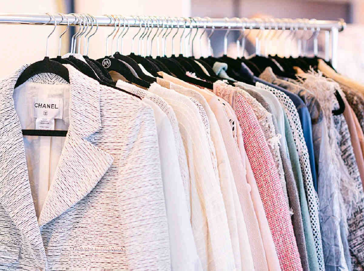 در تابستان لباس چه رنگی بپوشیم ؟