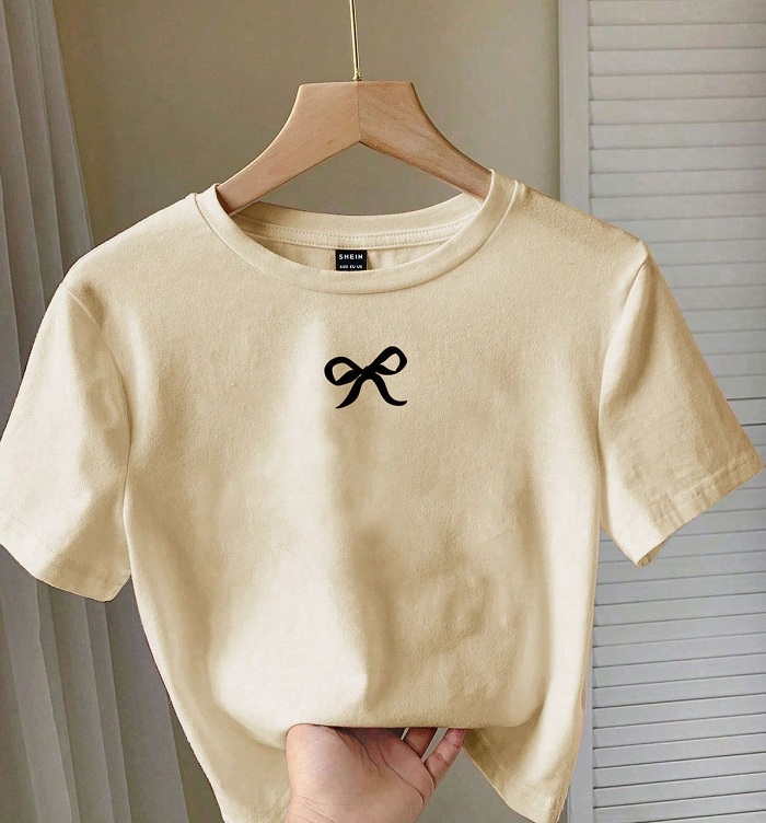 امسال چه تیشرتی مده : تی‌شرت مینیمال دخترانه