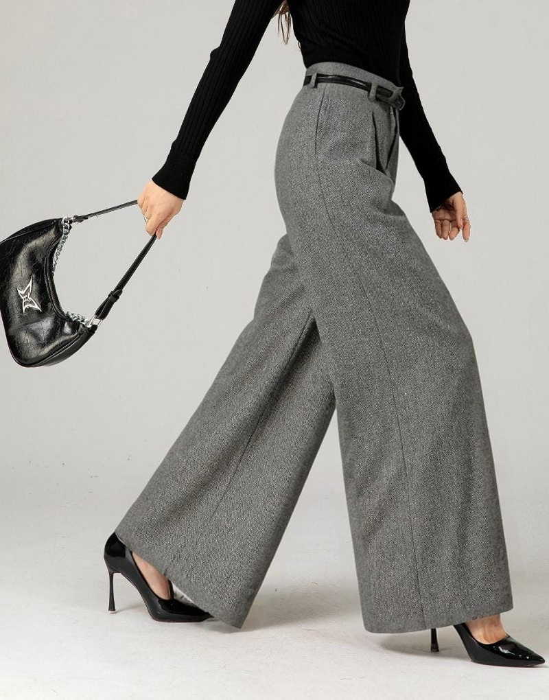 شلوار طوسی زنانه را به چه کفشی بپوشیم