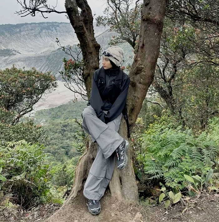 لباس مناسب طبیعت گردی