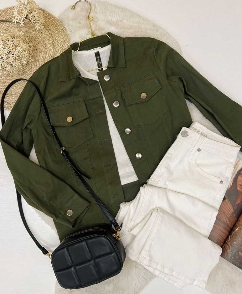 مانتو سبز تیره رو با چی بپوشیم