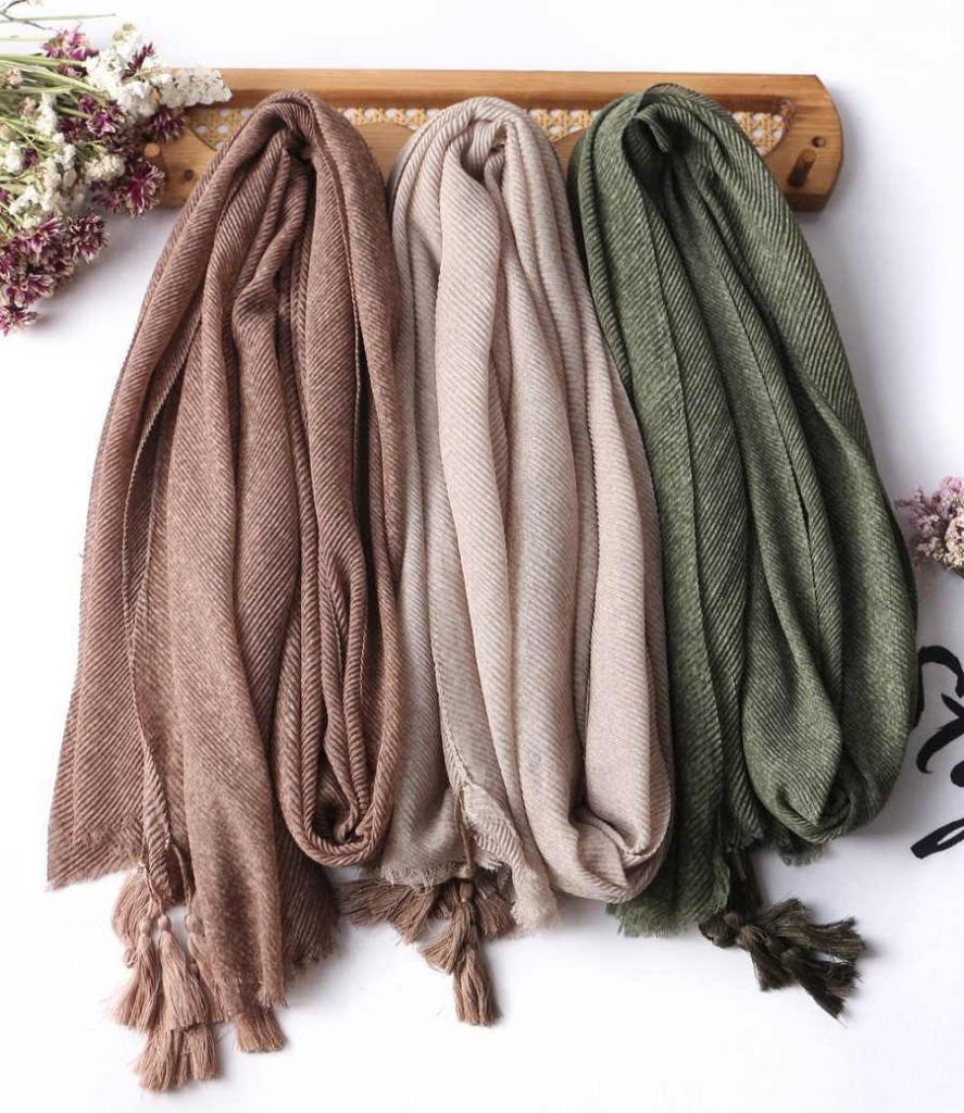 با مانتو جین چه رنگ شالی بپوشیم