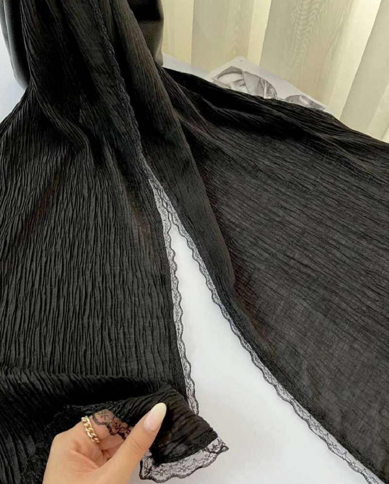 چه رنگ شالی به مانتو جین میاد