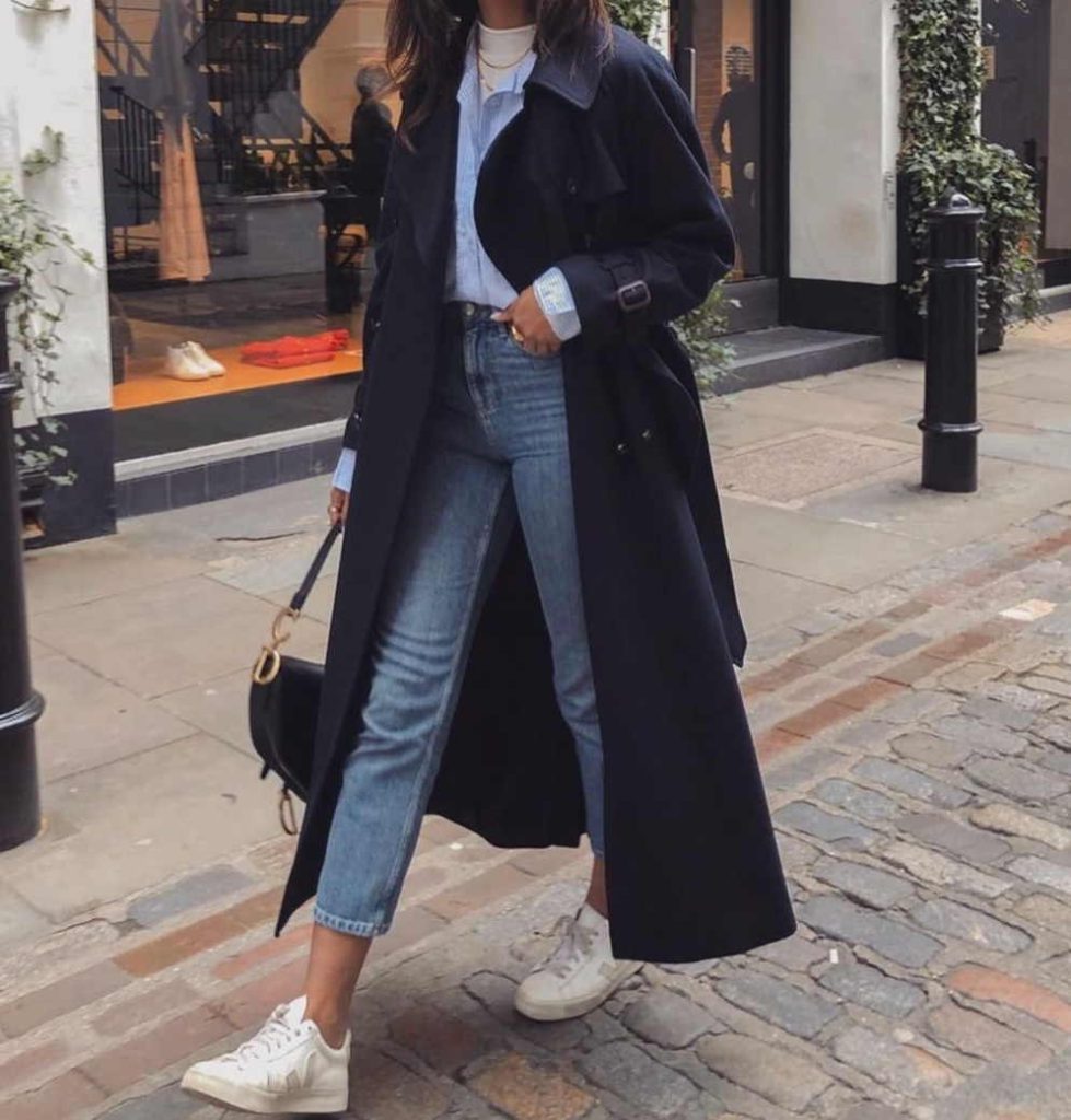 بارانی بلند را با چه شلواری بپوشیم؟