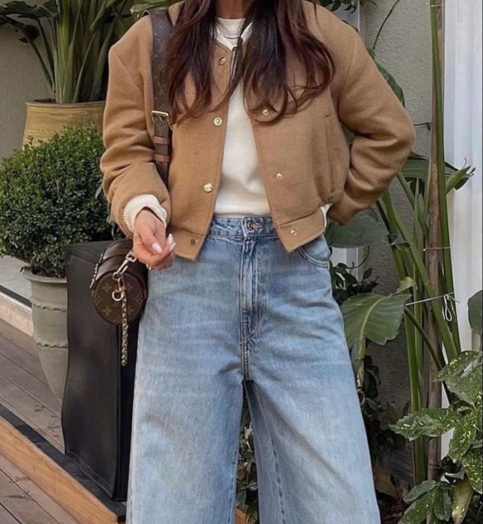 بامبر رو با چی بپوشیم : بامبر و شلوار بگ جین دخترانه