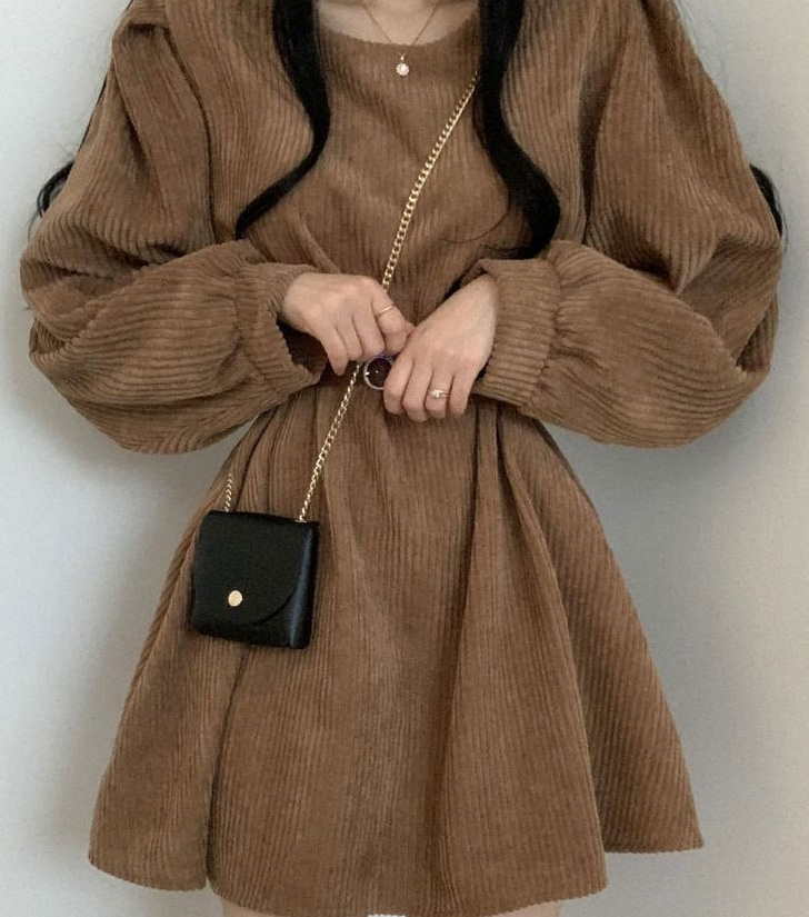 مدل مانتو پاییزه عروسکی مخمل کبریتی