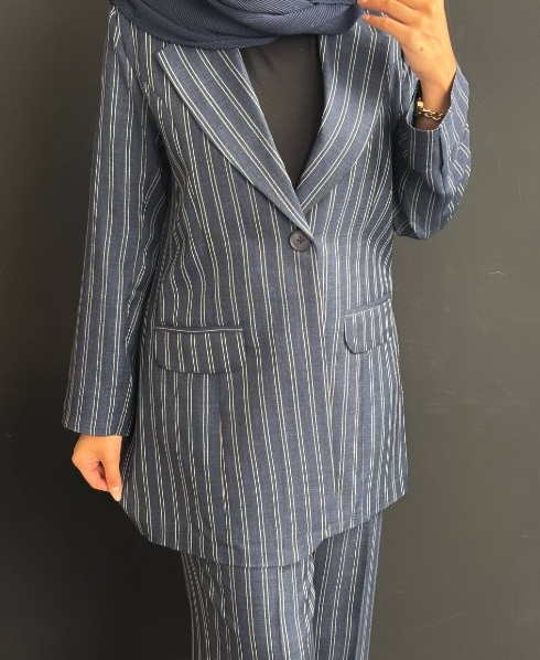 کت شلوار برای دانشگاه