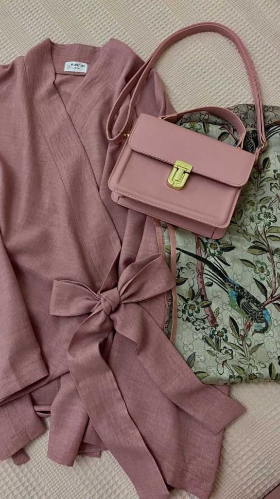 قرار اول چه رنگی بپوشیم