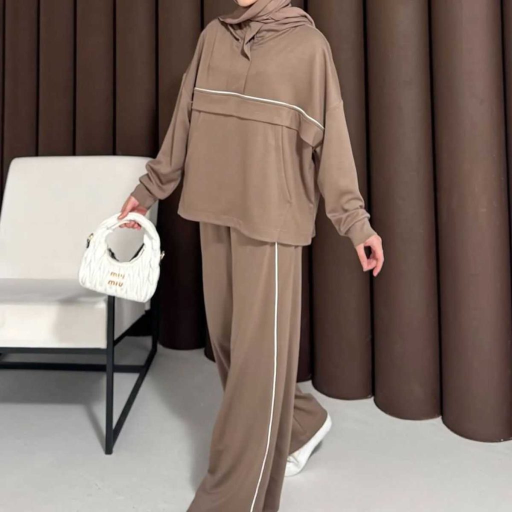 مدل ست دورس و شلوار زنانه خط دار